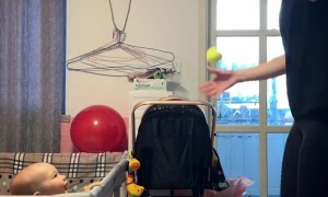Baby Loves Mom's Juggling Performance