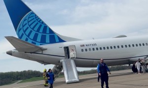 United Plane Makes Emergency Landing at Pittsburg Airport