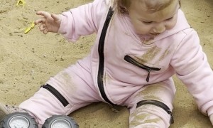 Eating Sand Is So Funny