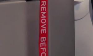 Airplane Door Warning Seems Concerning