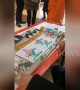 Skilful man shows off ‘Dragon-Phoenix calligraphy’ at a Chinese mall
