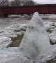 Sudden mild weather causes thaw, leaving huge ice chunks on Ontario river