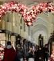 London bubbles over with Valentine's Day spirit