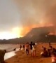 Beach-goers witness insane Australian bushfires