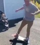 Toddler\'s priceless reaction to dad\'s awesome skateboard skills
