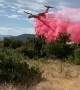 LAT Airplane Drops Retardant Near Firefighters on Wildfire